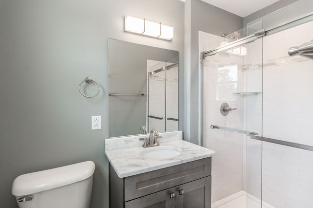 196 Roberta Dr, Hendersonville, TN 37075