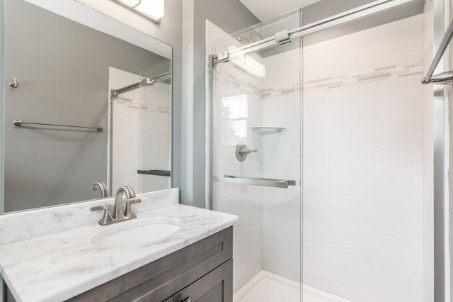 196 Roberta Dr, Hendersonville, TN 37075