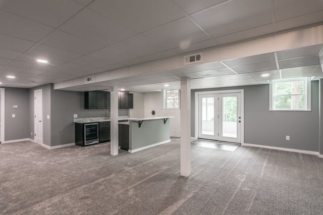 196 Roberta Dr, Hendersonville, TN 37075