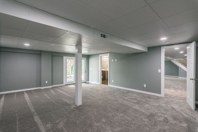 196 Roberta Dr, Hendersonville, TN 37075