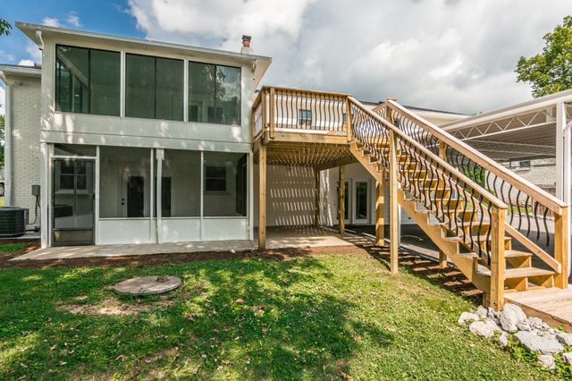 196 Roberta Dr, Hendersonville, TN 37075