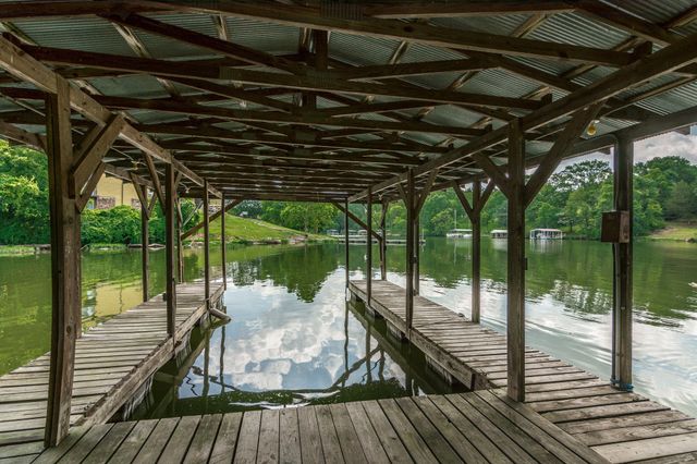 196 Roberta Dr, Hendersonville, TN 37075