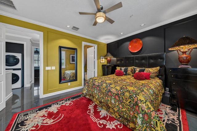 2227 NE 9th Avenue, Wilton Manors, FL 33305