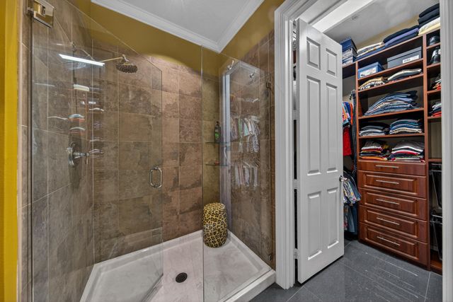 2227 NE 9th Avenue, Wilton Manors, FL 33305