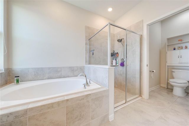 5301 AMERSHAM LANE, St Cloud, FL 34771