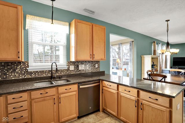 1298 Osprey Way, Greenwood, IN 46143