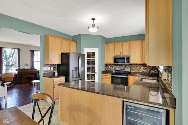 1298 Osprey Way, Greenwood, IN 46143