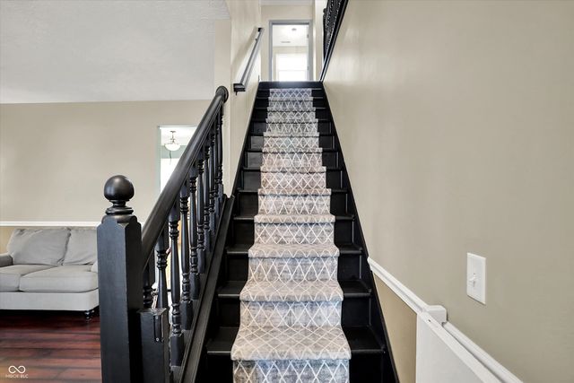 1298 Osprey Way, Greenwood, IN 46143