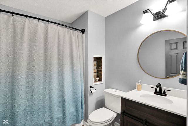 1298 Osprey Way, Greenwood, IN 46143