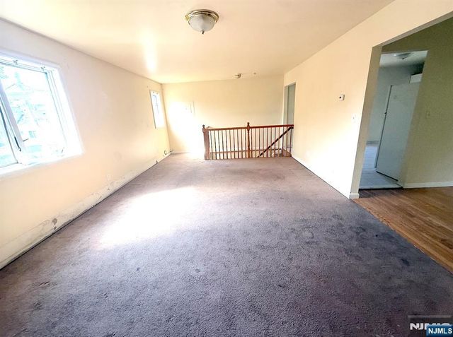1 Short Street, Dumont, NJ 07628