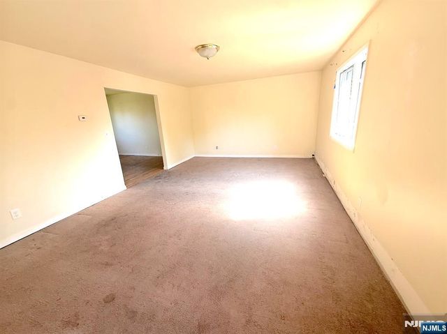 1 Short Street, Dumont, NJ 07628