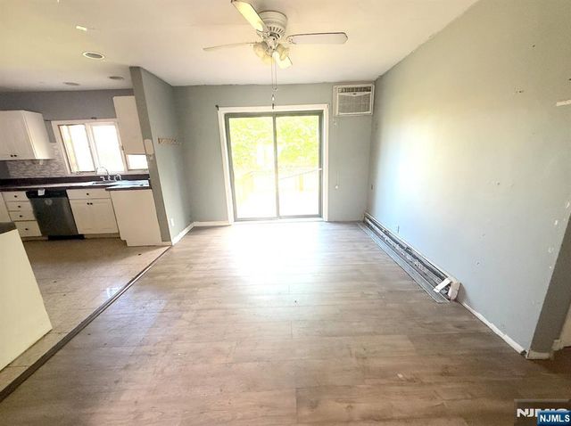 1 Short Street, Dumont, NJ 07628