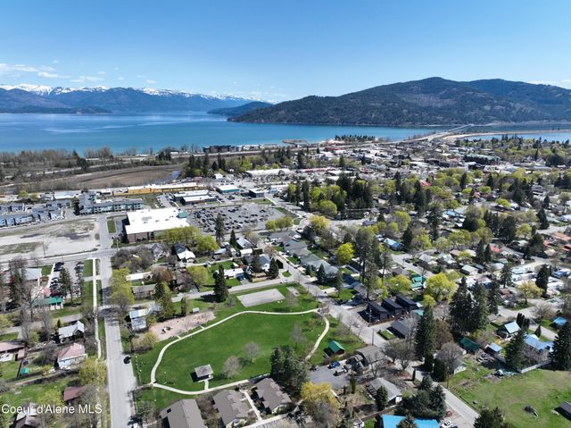 912 Forest Ave, Sandpoint, ID 83864