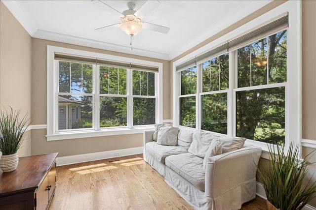 407 McKinley Avenue, Libertyville, IL 60048