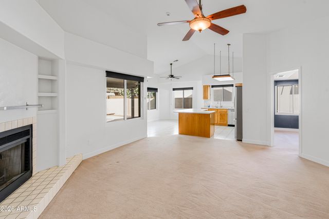 3832 E WALTANN Lane, Phoenix, AZ 85032