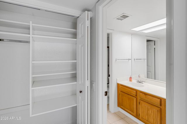 3832 E WALTANN Lane, Phoenix, AZ 85032