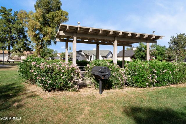 3832 E WALTANN Lane, Phoenix, AZ 85032