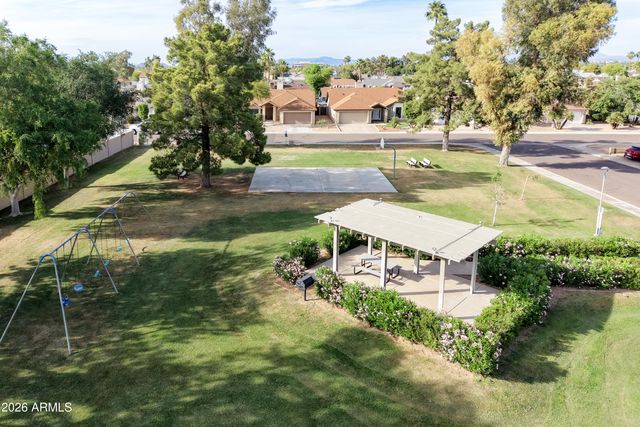 3832 E WALTANN Lane, Phoenix, AZ 85032