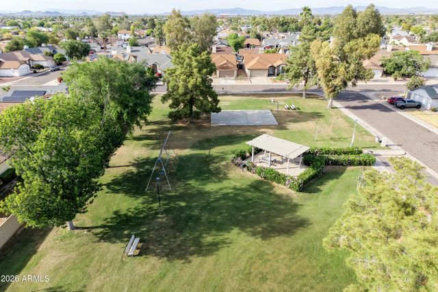 3832 E WALTANN Lane, Phoenix, AZ 85032