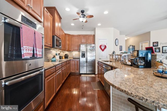 36 KAITLYN DR, Hanover, PA 17331