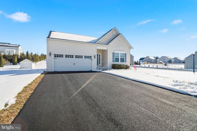 36 KAITLYN DR, Hanover, PA 17331