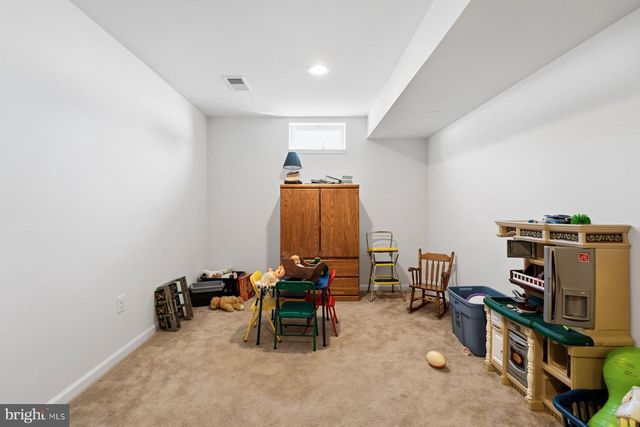 36 KAITLYN DR, Hanover, PA 17331