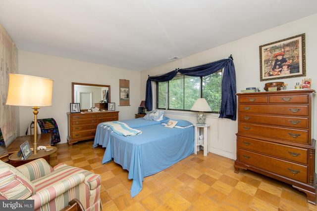 162 KIRKBRIDE RD, Voorhees, NJ 08043