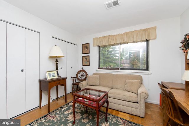 162 KIRKBRIDE RD, Voorhees, NJ 08043