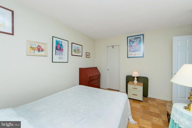 162 KIRKBRIDE RD, Voorhees, NJ 08043