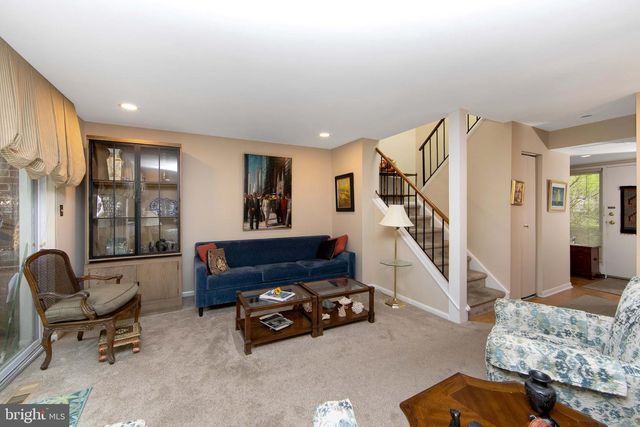 162 KIRKBRIDE RD, Voorhees, NJ 08043