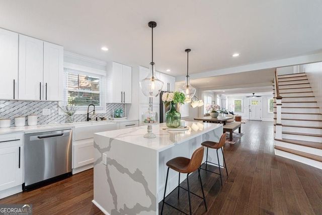 1761 Stokes Avenue SW, Atlanta, GA 30310