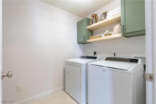 884 Highridge Lane, Kent, OH 44240