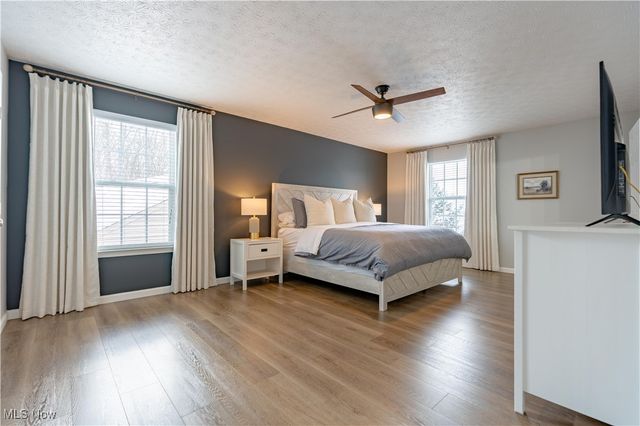 884 Highridge Lane, Kent, OH 44240