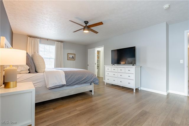 884 Highridge Lane, Kent, OH 44240