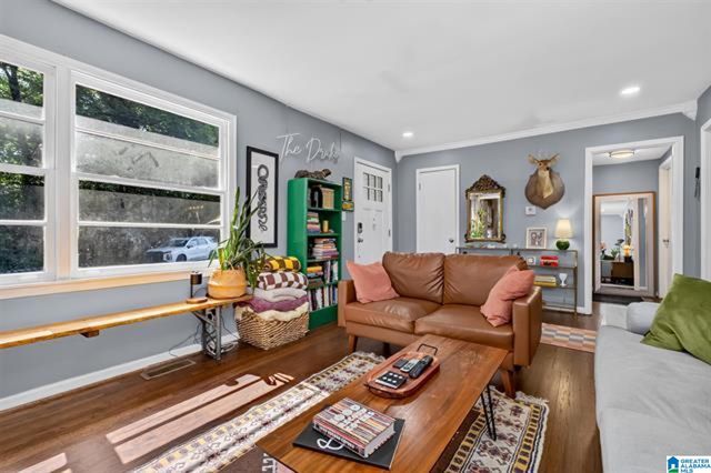 636 OAKDALE STREET, Homewood, AL 35209