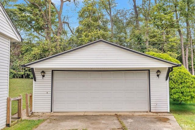 3441 N Valleyview Drive, Bloomington, IN 47404