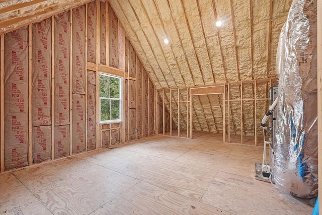 629 Longstreet Dr, Cookeville, TN 38506