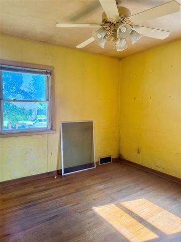 318 E 6th Street, Ames, IA 50010