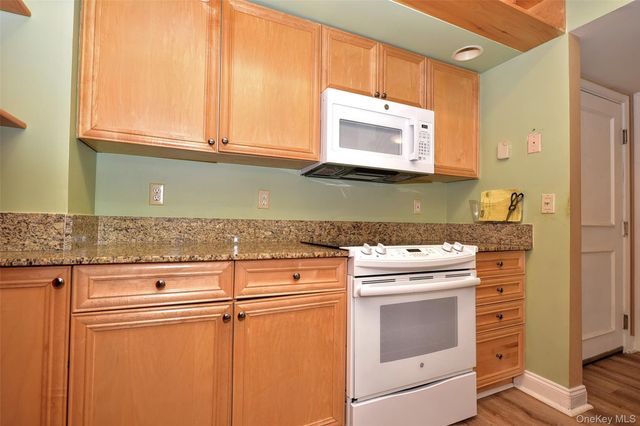 116 Harbor Cove, Piermont, NY 10968