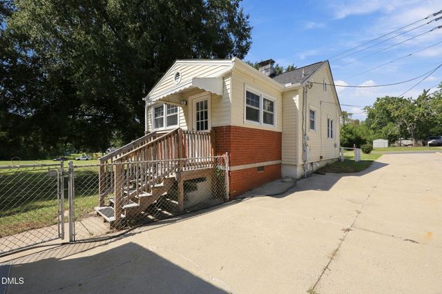 1115 Graham Street, Burlington, NC 27217