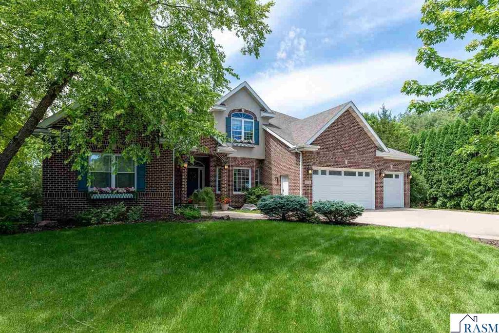 124 Mayan Way, Mankato, MN 56001