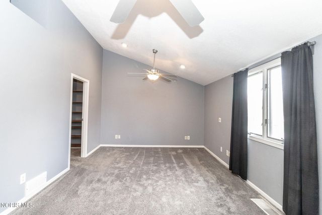 2634 Green Valley Drive, Toledo, OH 43614