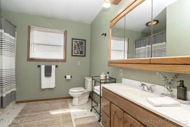2634 Green Valley Drive, Toledo, OH 43614