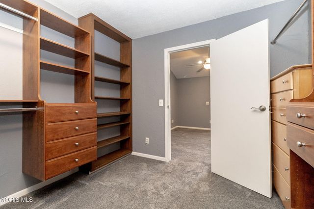2634 Green Valley Drive, Toledo, OH 43614