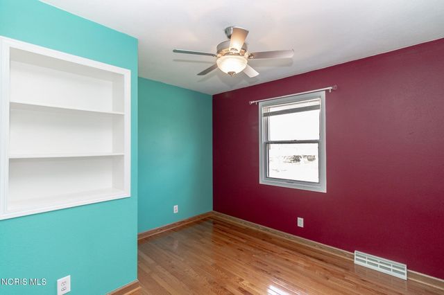 2634 Green Valley Drive, Toledo, OH 43614