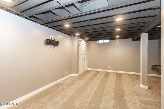 2634 Green Valley Drive, Toledo, OH 43614