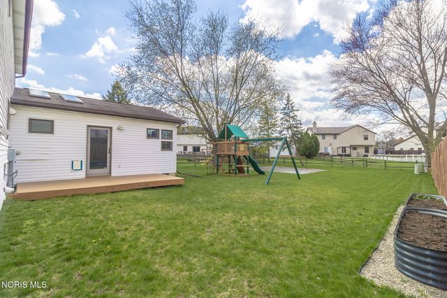 2634 Green Valley Drive, Toledo, OH 43614