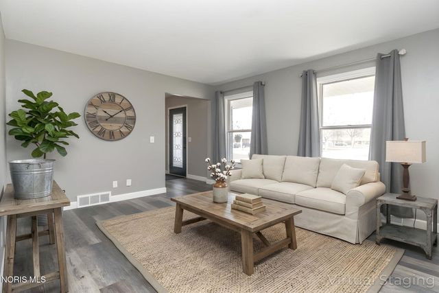 2634 Green Valley Drive, Toledo, OH 43614