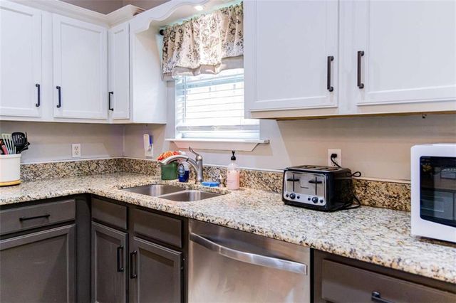 608 Ward Mountain Road, Kingston, GA 30145