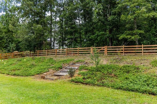 608 Ward Mountain Road, Kingston, GA 30145